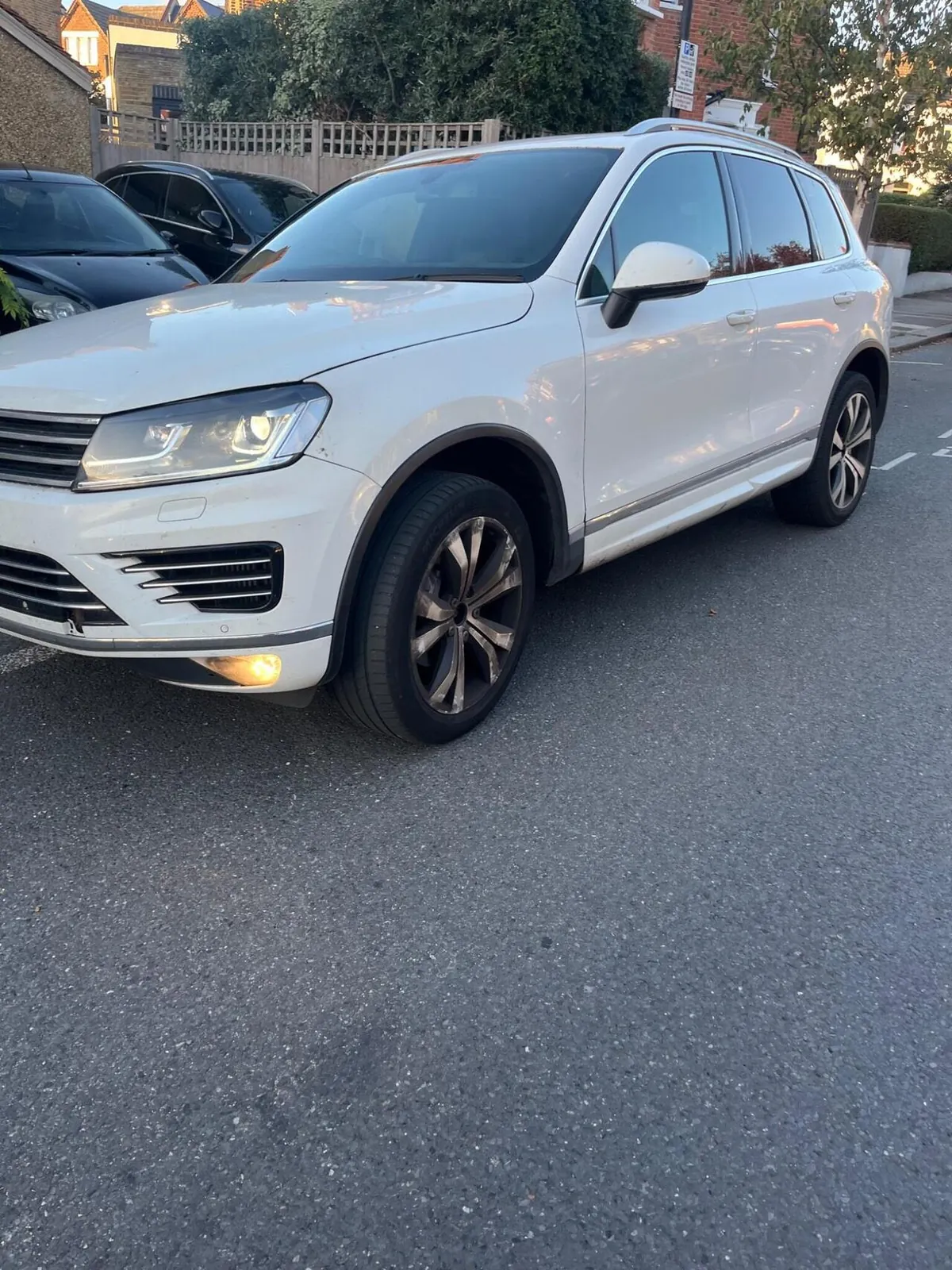 Volkswagen Touareg 2015 photo 2