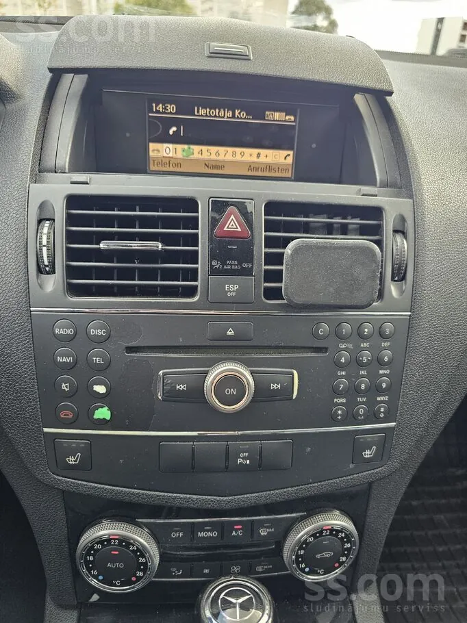 Mercedes-Benz C180 2009 photo 3