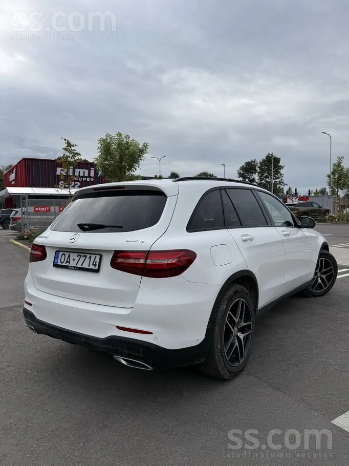 Mercedes-Benz Glc 2016 photo 5