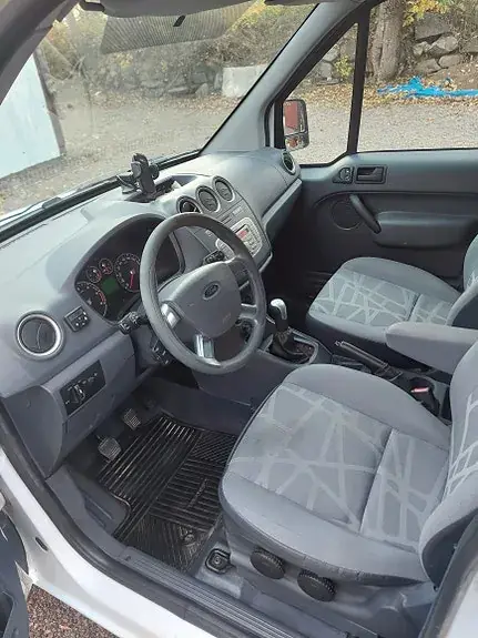 Ford Transit Connect 2012 photo 5