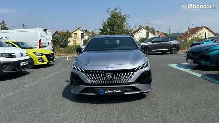 Peugeot 308 2026 photo 2