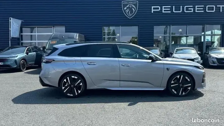Peugeot 308 2026 photo 4