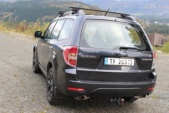 Subaru Forester 2010 photo 4
