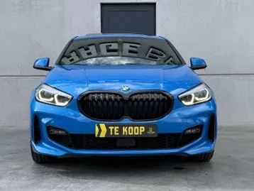 BMW 1 Series 2022 photo 2