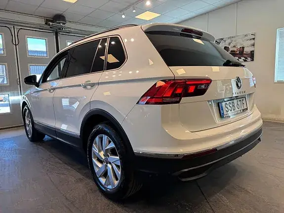 Volkswagen Tiguan 2023 photo 3