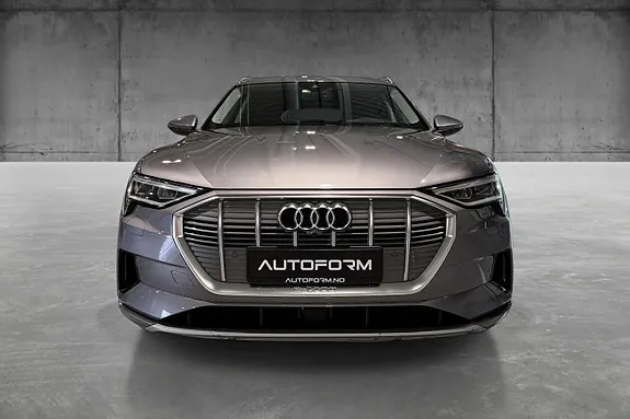 Audi E-Tron 2019 photo 2