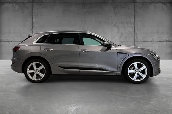 Audi E-Tron 2019 photo 4