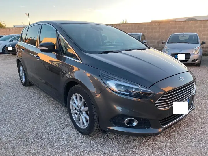 Ford S-Max 2016 photo 2