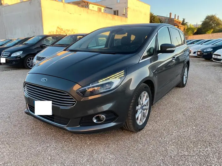 Ford S-Max