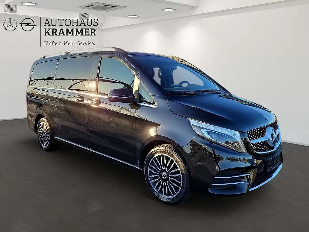 Mercedes-Benz V-Class 2020 photo 2