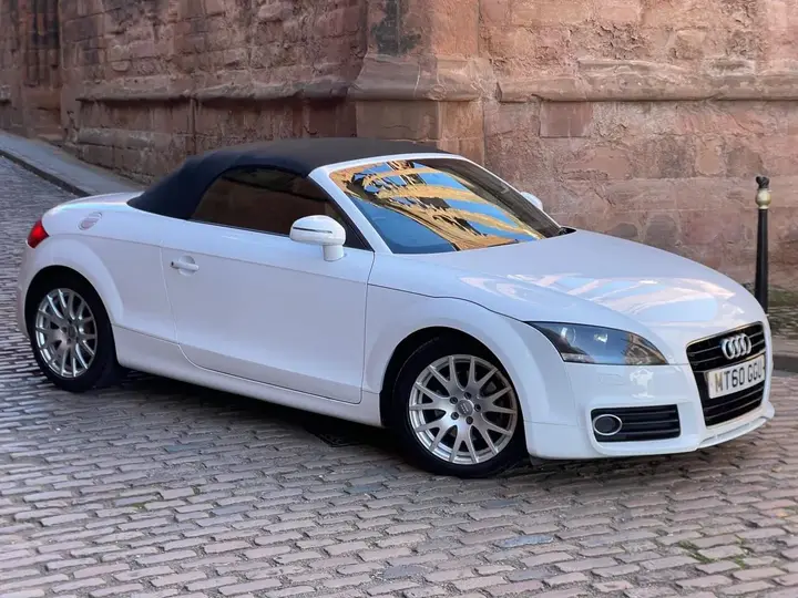 Audi Tt 2011 photo 5
