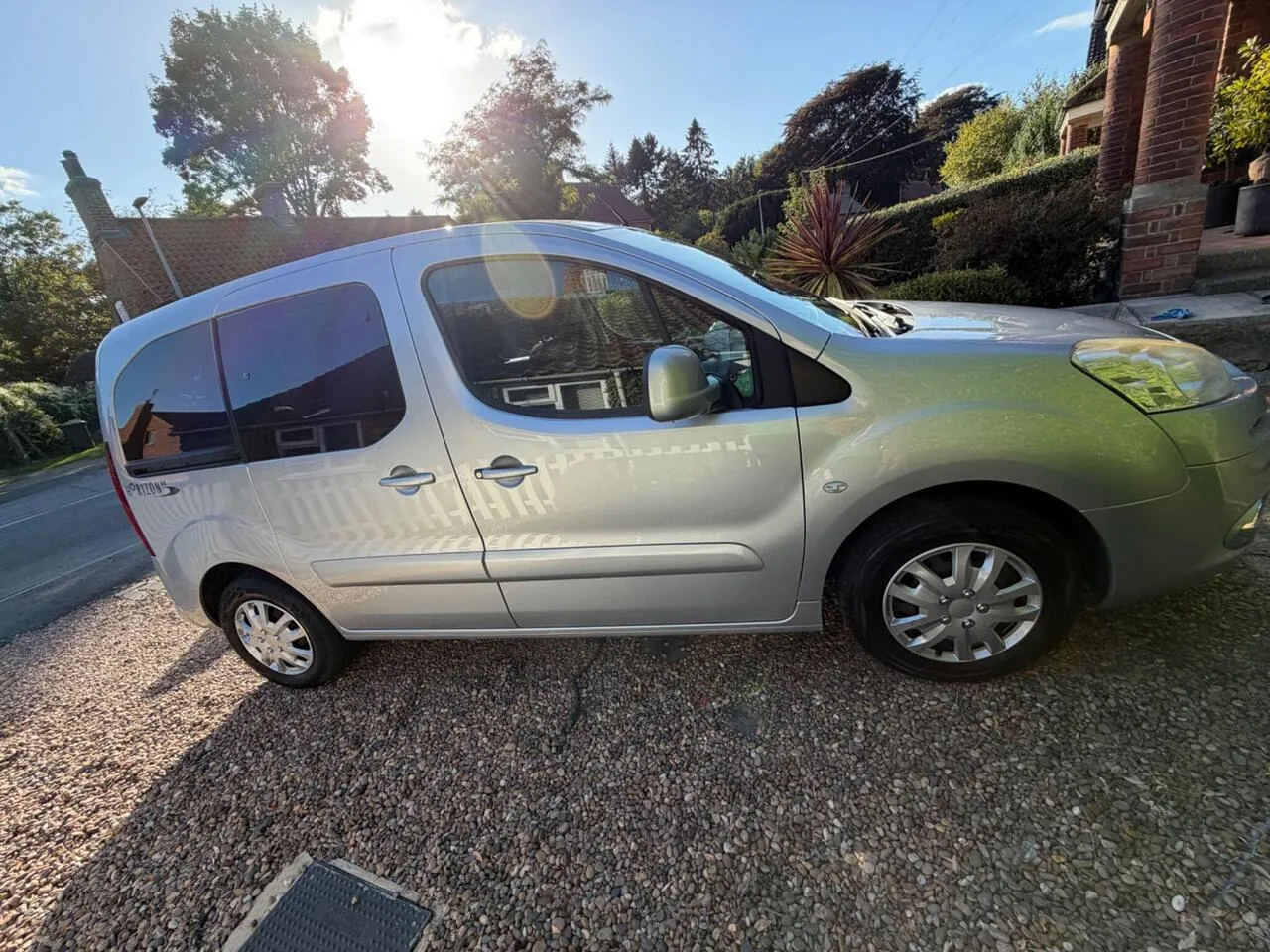 Peugeot Partner 2014 photo 4