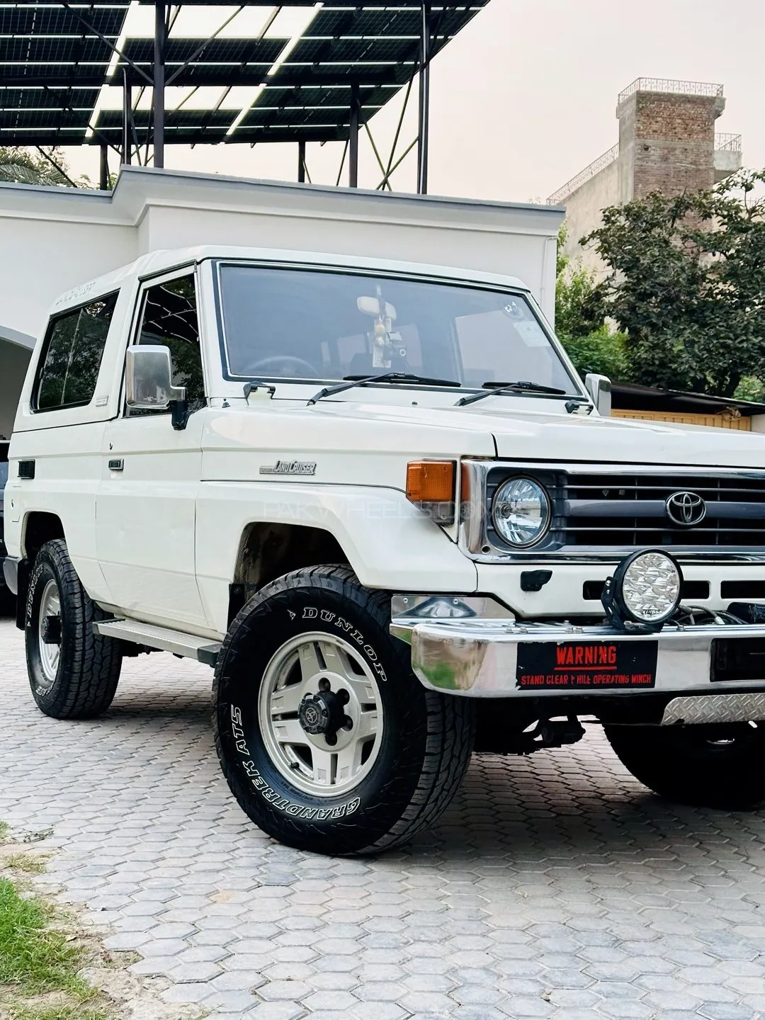 Toyota Land Cruiser