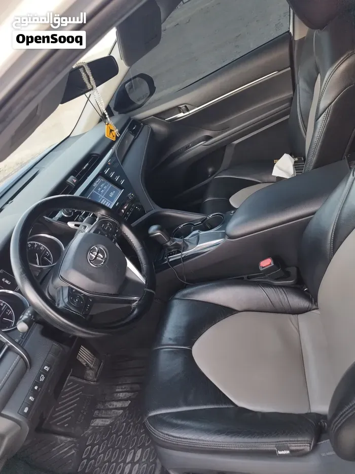 Toyota Camry 2020 photo 2