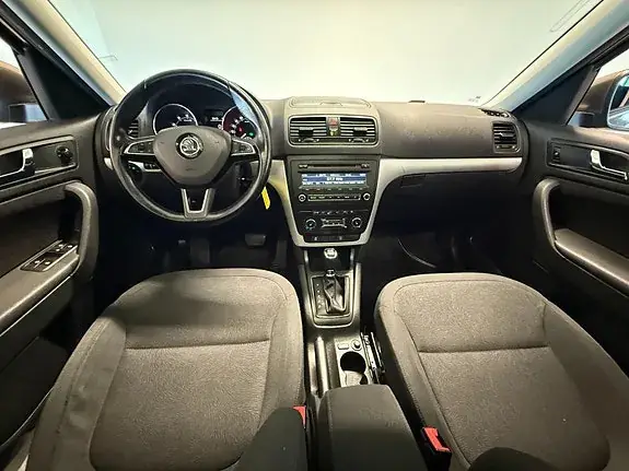 Skoda Yeti 2015 photo 5