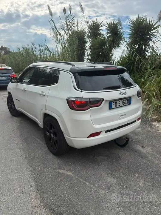 Jeep Compass 2018 photo 2