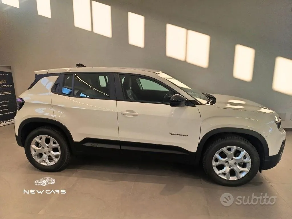 Jeep Avenger 2025 photo 4