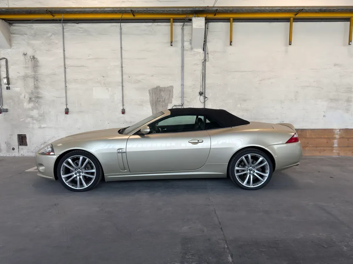 Jaguar Xk8