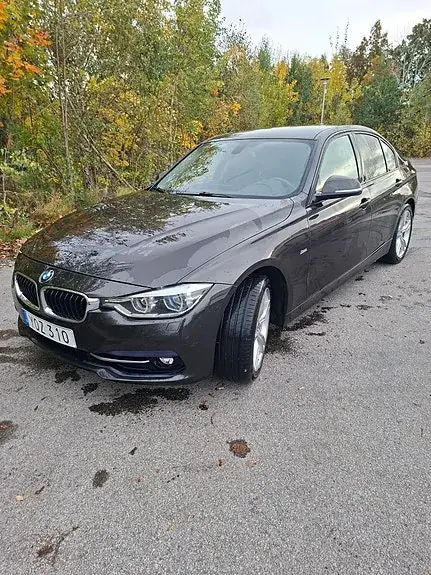 BMW 318D 2018 photo 2