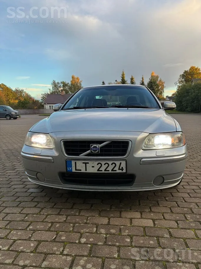 Volvo S60