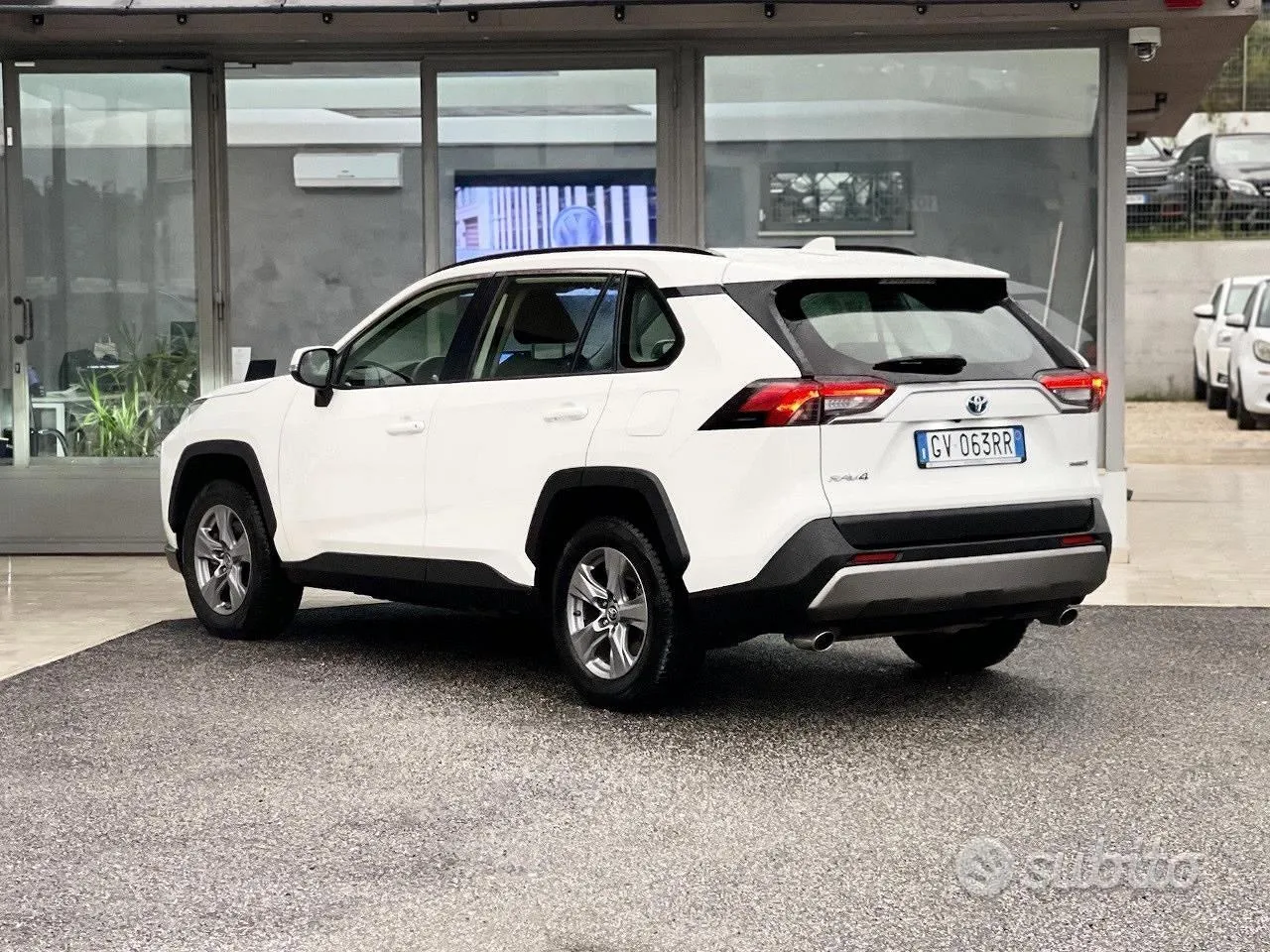 Toyota Rav4 2024 photo 4