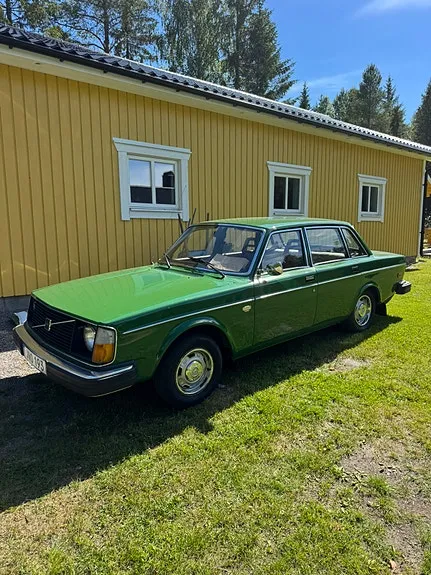 Volvo 244
