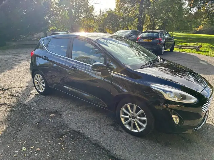 Ford Fiesta 2018 photo 3