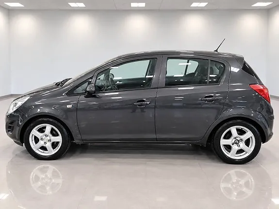 Opel Corsa 2012 photo 3