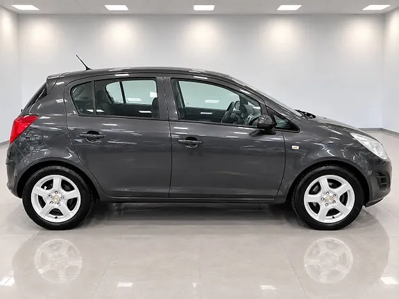 Opel Corsa 2012 photo 4