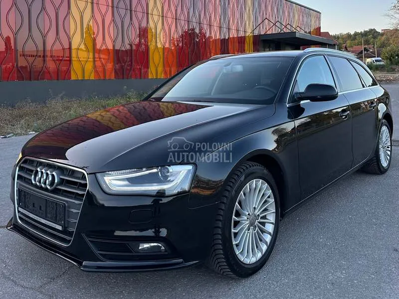Audi A4 2013 photo 2