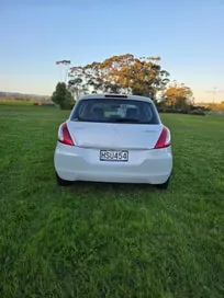 Suzuki Swift 2014 photo 5