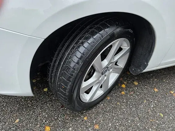 Volvo V60 2014 photo 4