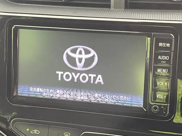 Toyota Aqua S 2018 photo 3