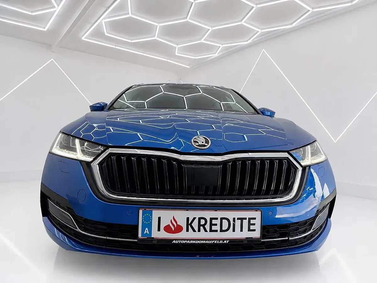 Skoda Octavia 2020 photo 2