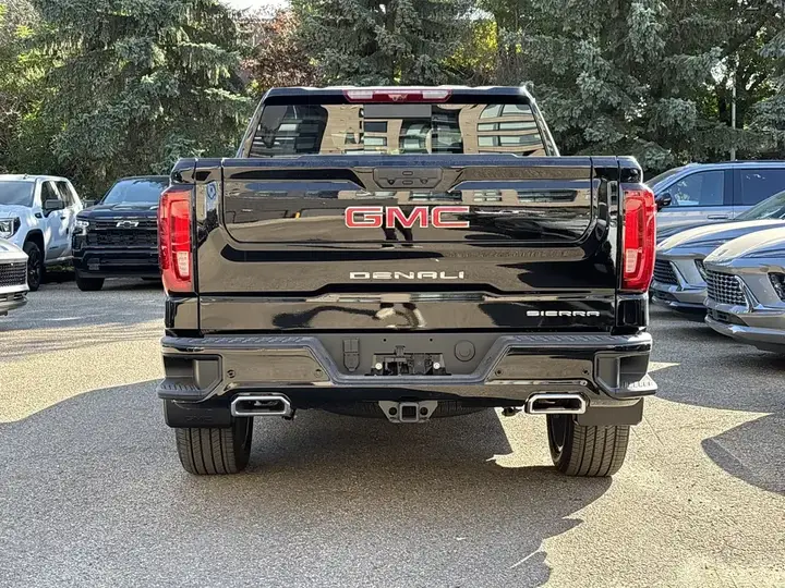 GMC Sierra 1500 2026 photo 5