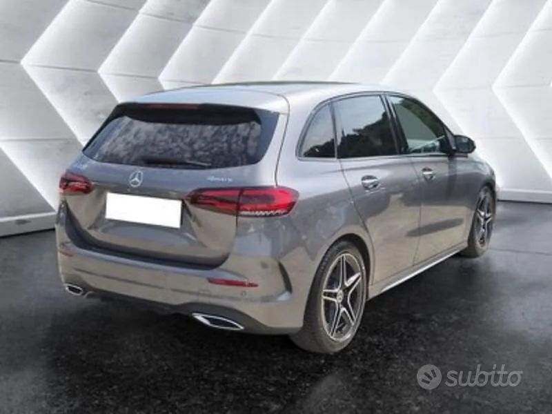 Mercedes-Benz B-Class 2019 photo 4