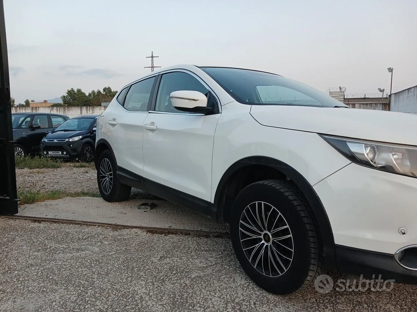 Nissan Qashqai 2014 photo 4