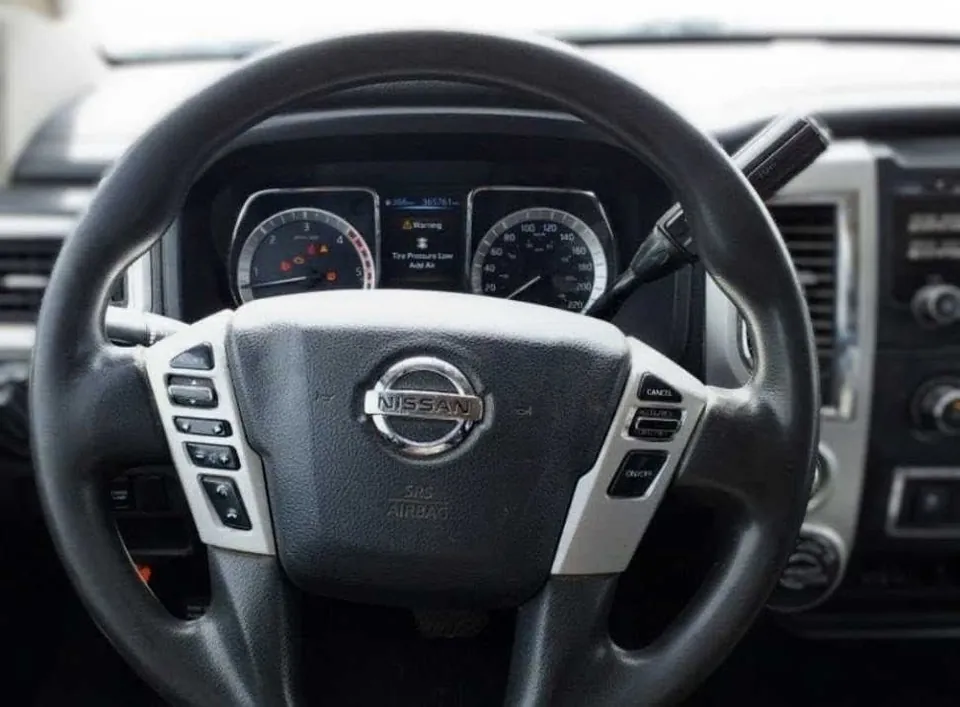 Nissan Titan 2017 photo 4