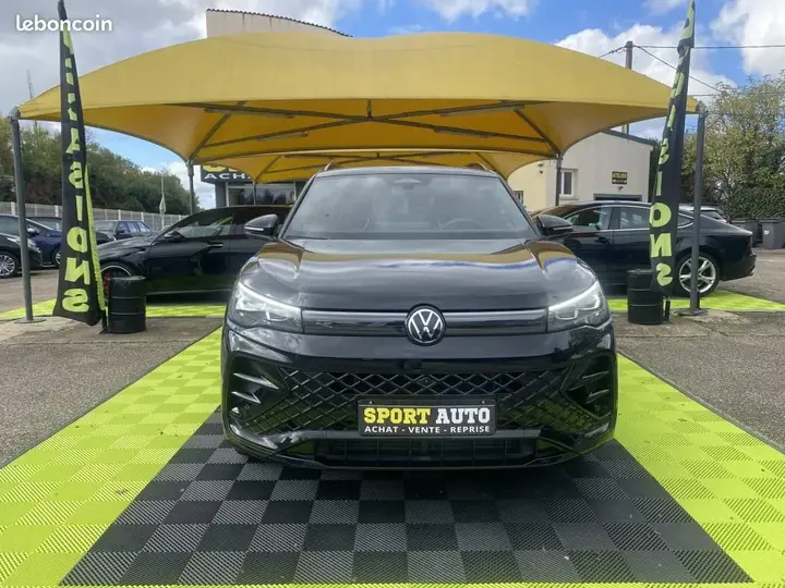 Volkswagen Tiguan 2024 photo 3