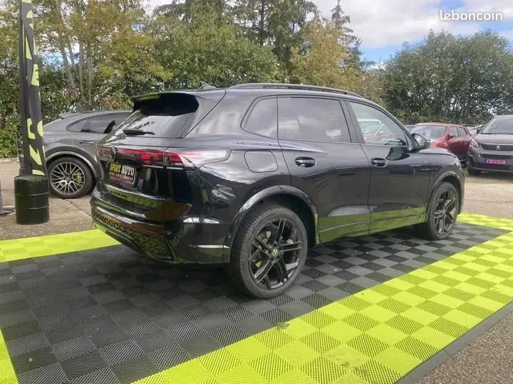 Volkswagen Tiguan 2024 photo 5