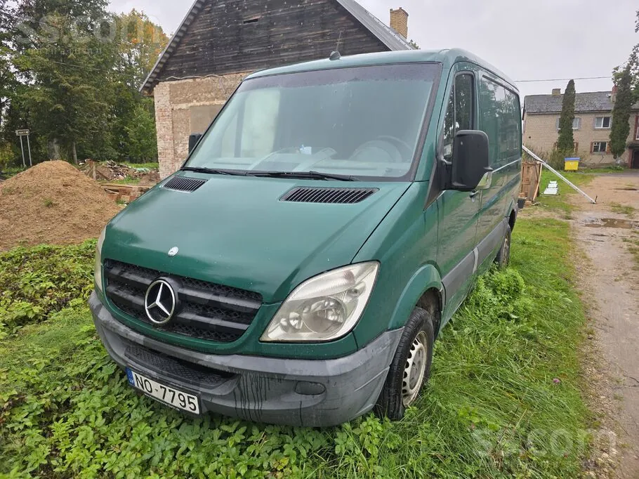 Mercedes-Benz Sprinter 2009 photo 2