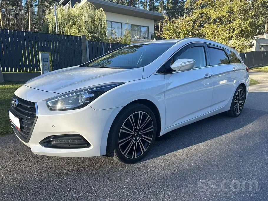 Hyundai I40