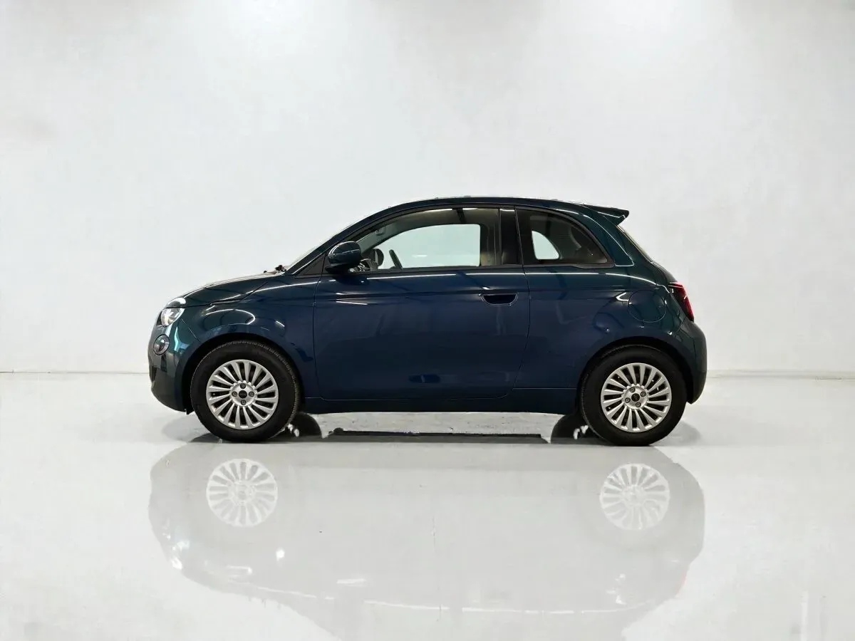 Fiat 500 2022 photo 3