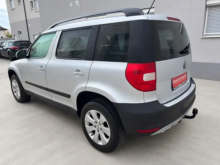 Skoda Yeti 2010 photo 3