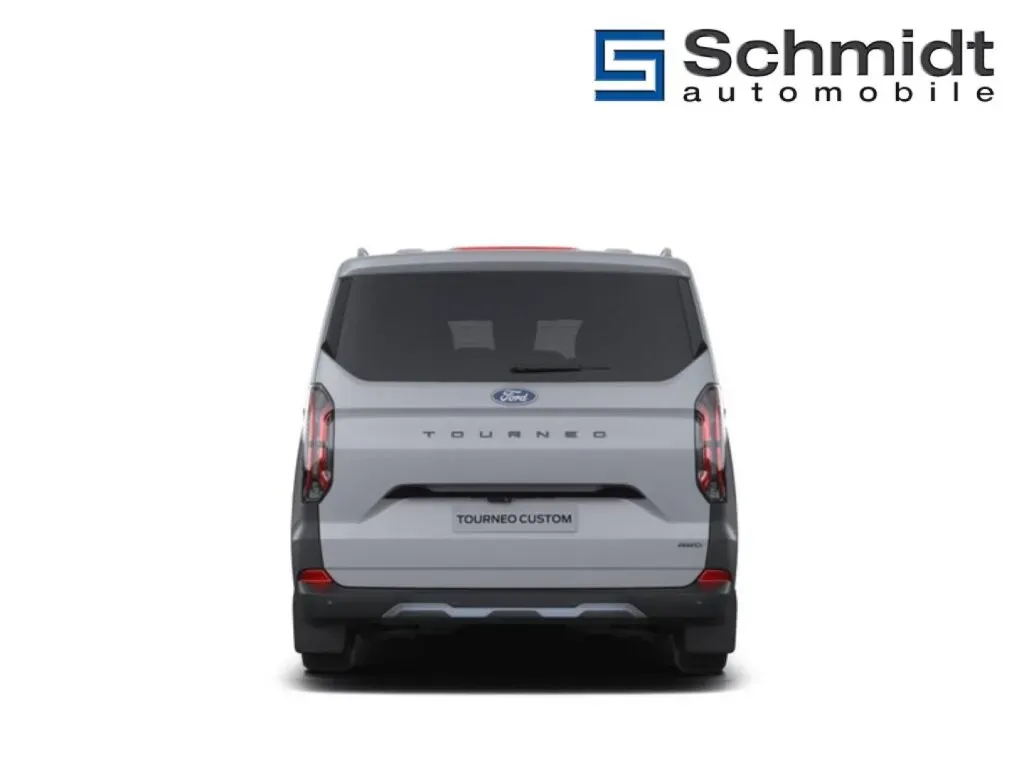 Ford Transit photo 5