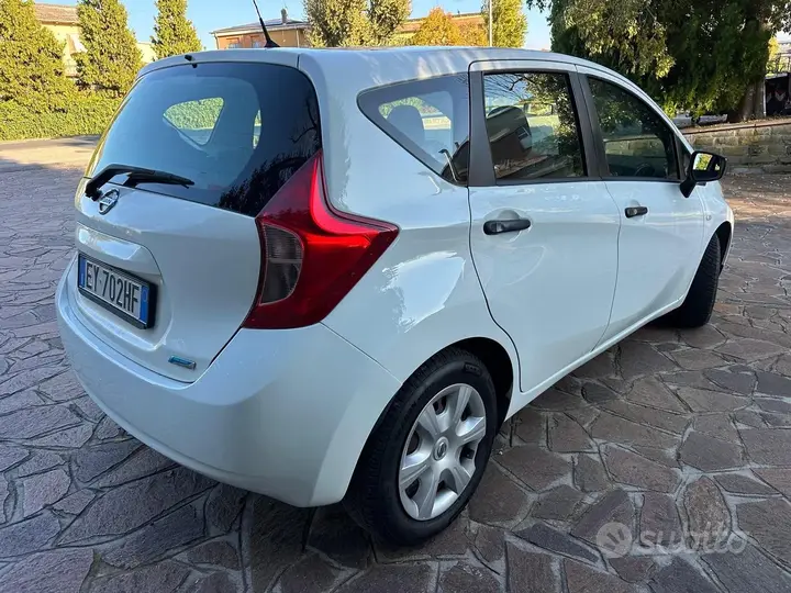 Nissan Note 2015 photo 4
