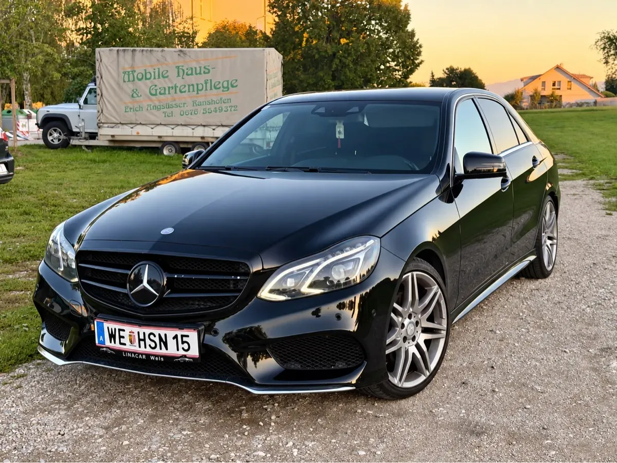 Mercedes-Benz E-Class 2014 photo 2