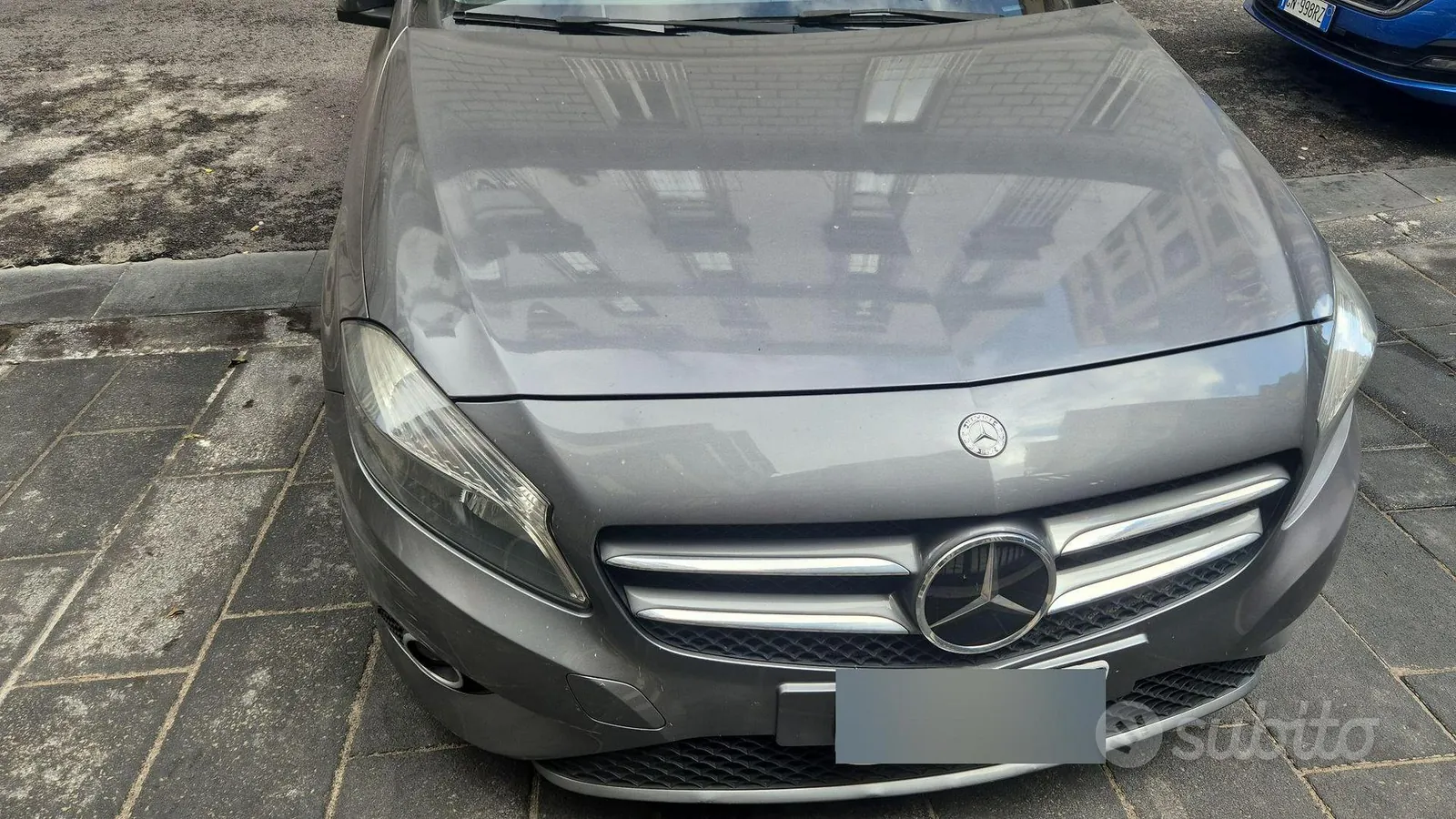 Mercedes-Benz A-Class 2013 photo 2