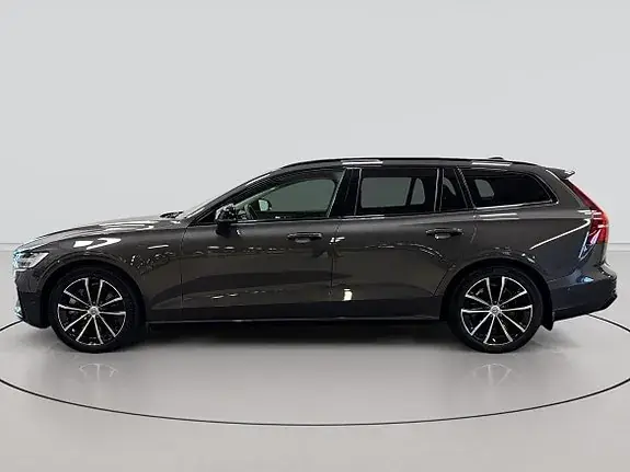 Volvo V60 2025 photo 3