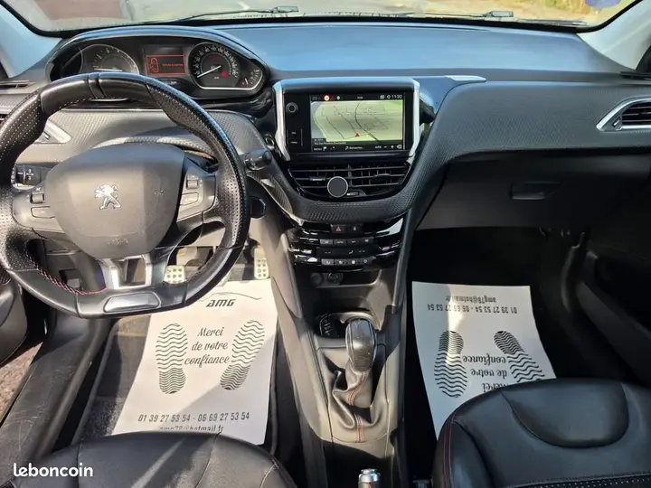 Peugeot 208 2018 photo 5